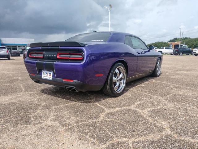 2016 Dodge Challenger R/T Shaker
