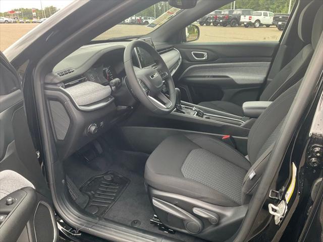 2025 Jeep Compass COMPASS SPORT 4X4