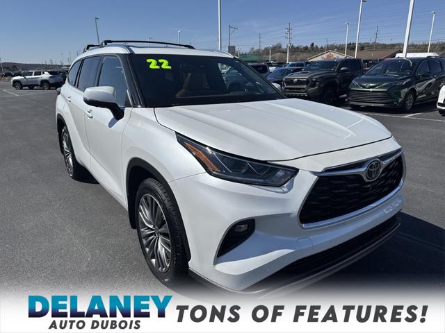 2022 Toyota Highlander Platinum