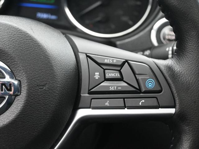 2021 Nissan Rogue Sport SL FWD Xtronic CVT