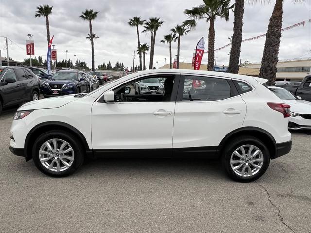 2022 Nissan Rogue Sport S FWD Xtronic CVT