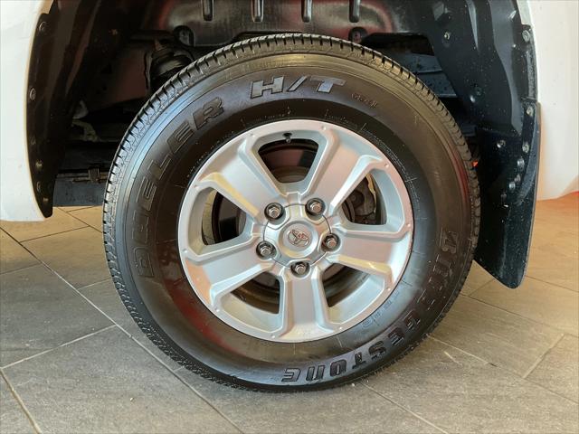 2017 Toyota Tundra SR5 5.7L V8