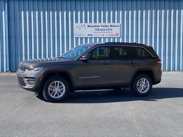 2025 Jeep Grand Cherokee GRAND CHEROKEE LAREDO X 4X4