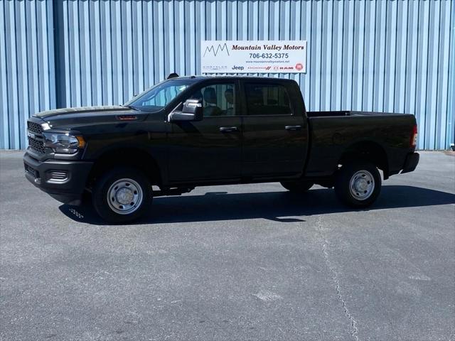 2023 RAM 2500 Tradesman Crew Cab 4x4 64 Box
