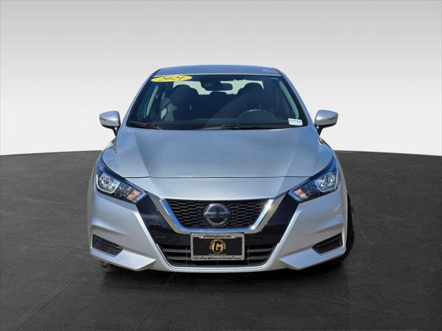 2021 Nissan Versa SV Xtronic CVT