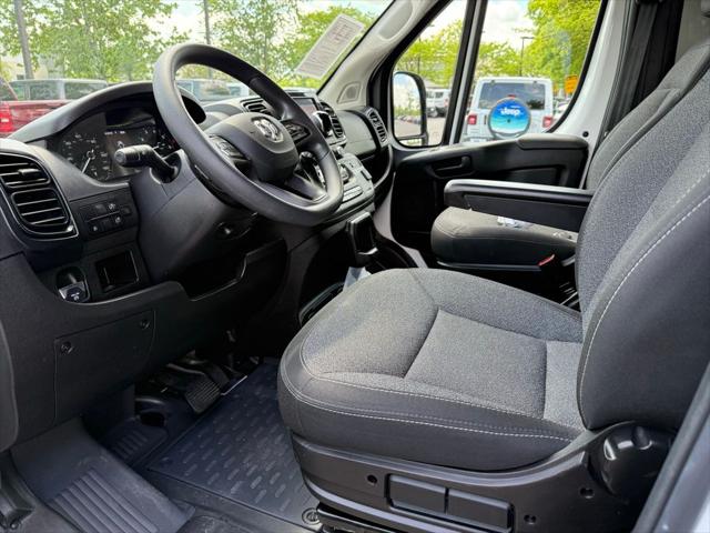2023 RAM ProMaster 2500 Cargo Van Low Roof 136 WB