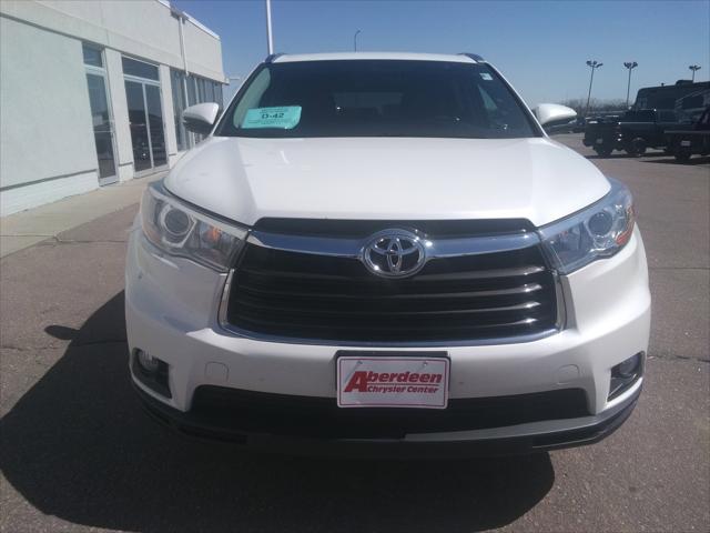 2016 Toyota Highlander XLE V6