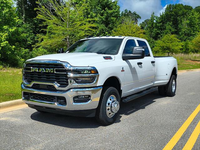 2025 RAM Ram 3500 RAM 3500 TRADESMAN CREW CAB 4X4 8 BOX
