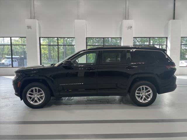 2022 Jeep Grand Cherokee L Laredo 4x4