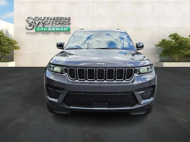 2025 Jeep Grand Cherokee Laredo X 4x2