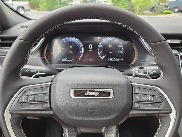 2025 Jeep Grand Cherokee Laredo X 4x2
