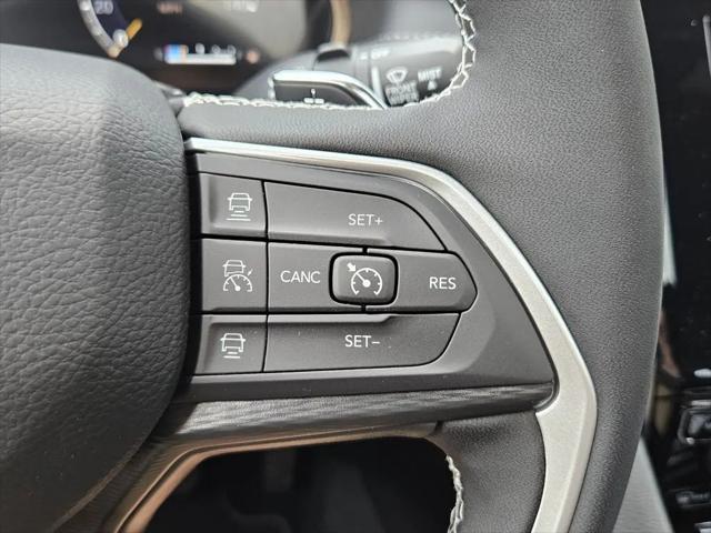 2025 Jeep Grand Cherokee Laredo X 4x2