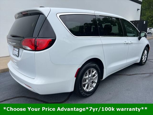 2023 Chrysler Voyager LX