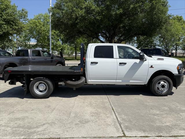 2024 RAM Ram 3500 Chassis Cab RAM 3500 TRADESMAN CREW CAB CHASSIS 4X4 60 CA