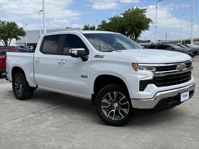2022 Chevrolet Silverado 1500 4WD Crew Cab Standard Bed LT