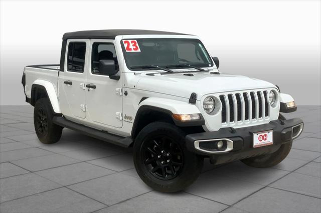 2023 Jeep Gladiator Overland 4x4
