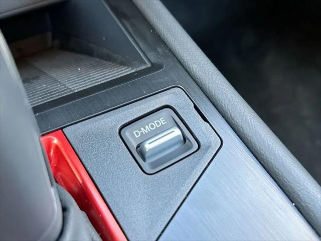 2025 Nissan Kicks SR Intelligent AWD