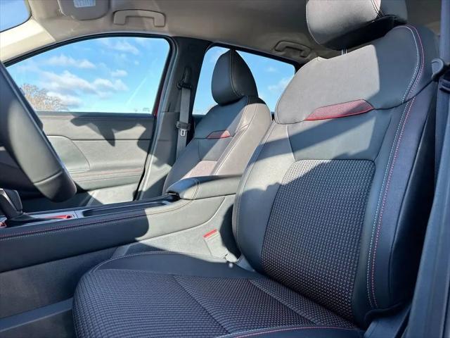 2025 Nissan Kicks SR Intelligent AWD