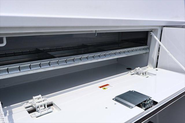 2025 GMC Savana Cutaway Work Van