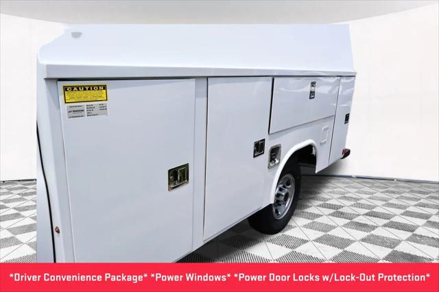 2025 GMC Savana Cutaway Work Van