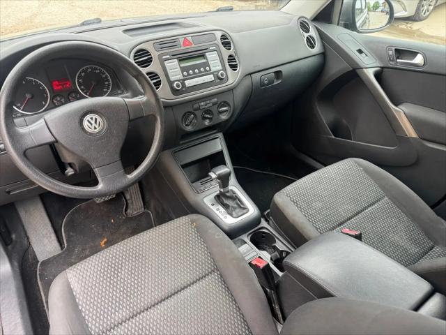 2009 Volkswagen Tiguan S