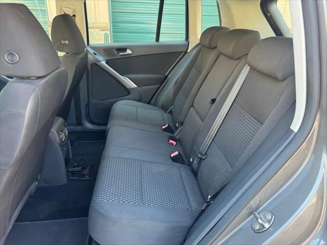 2009 Volkswagen Tiguan S