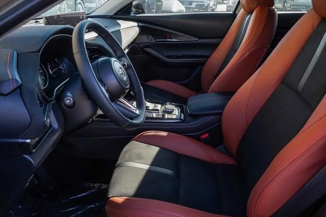 2025 Mazda CX-30 2.5 Carbon Turbo