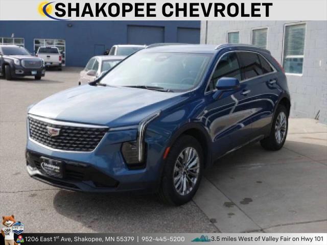 2024 Cadillac XT4 AWD Premium Luxury