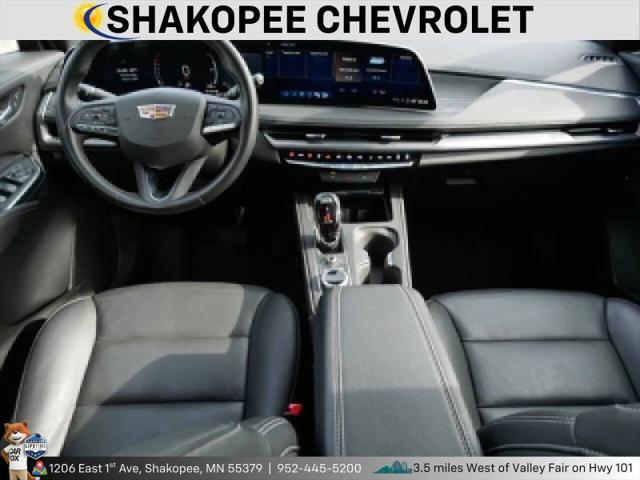 2024 Cadillac XT4 AWD Premium Luxury
