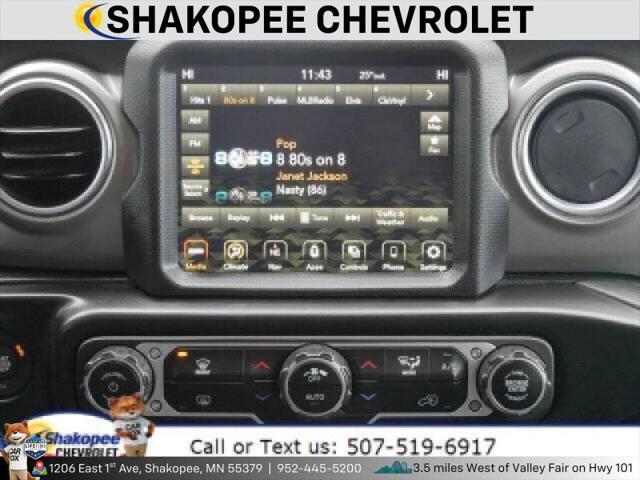 2023 Jeep Gladiator Overland