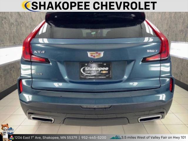 2024 Cadillac XT4 AWD Premium Luxury