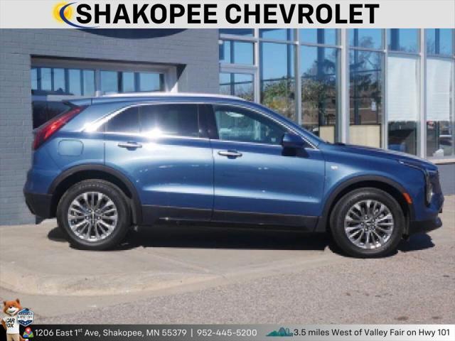 2024 Cadillac XT4 AWD Premium Luxury