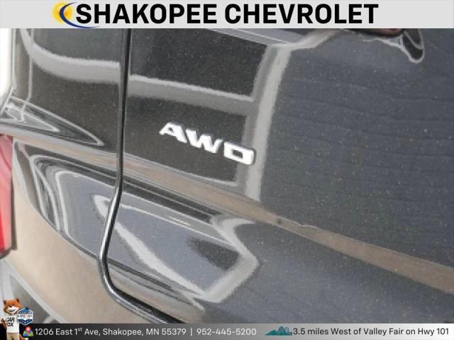 2024 Cadillac XT4 AWD Premium Luxury