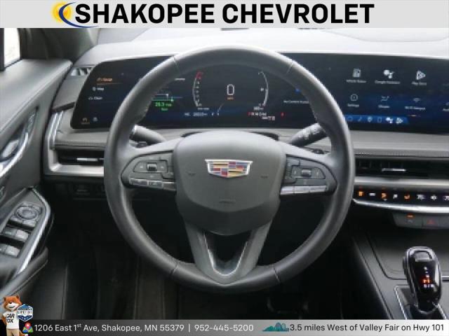 2024 Cadillac XT4 AWD Premium Luxury