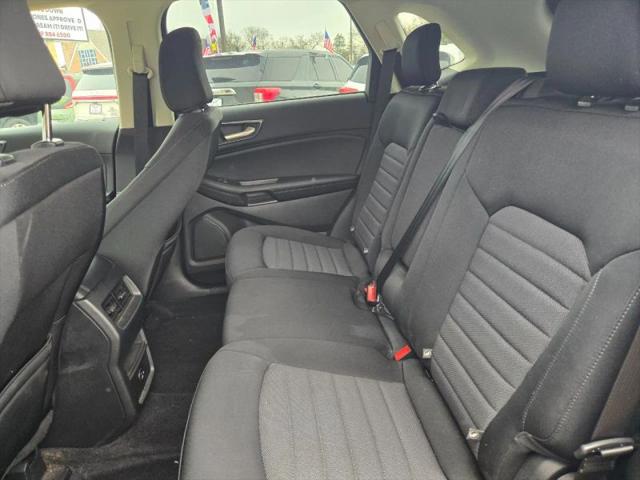 2022 Ford Edge SE