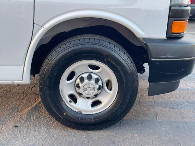 2020 Chevrolet Express Cargo Van RWD 2500 Extended Wheelbase WT