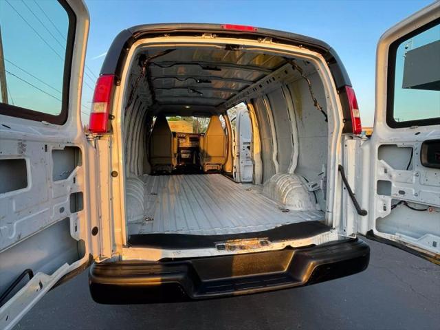 2020 Chevrolet Express Cargo Van RWD 2500 Extended Wheelbase WT