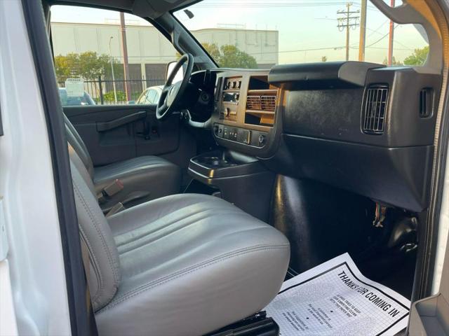 2020 Chevrolet Express Cargo Van RWD 2500 Extended Wheelbase WT