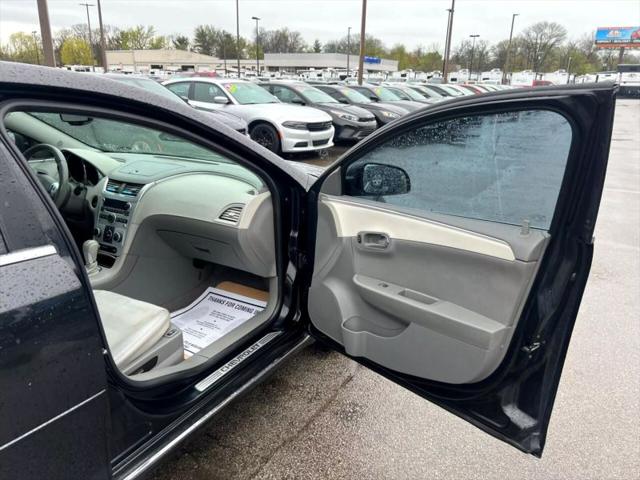 2011 Chevrolet Malibu 2LT