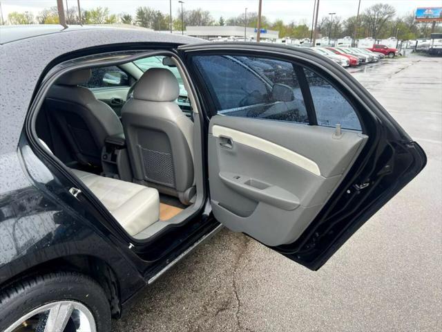 2011 Chevrolet Malibu 2LT