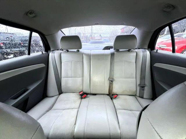 2011 Chevrolet Malibu 2LT