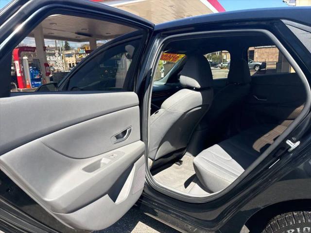 2021 Hyundai Elantra SE