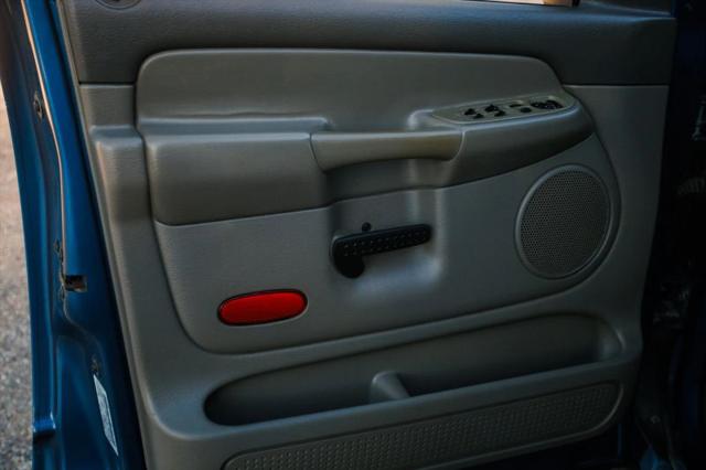 2004 Dodge Ram 2500 SLT/Laramie