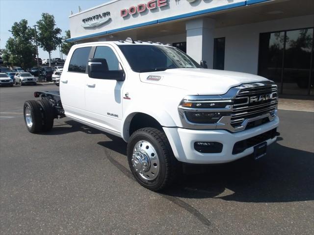 2025 RAM Ram 5500 Chassis Cab RAM 5500 BIG HORN CHASSIS CREW CAB 4X4 60 CA 2025 RAM Ram 5500 Chassis Cab RAM 5500 BIG HORN CHASSIS CREW CAB 4X4 60 CA