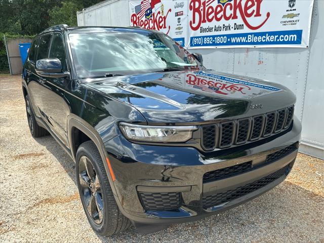 2022 Jeep Grand Cherokee L Altitude 4x2