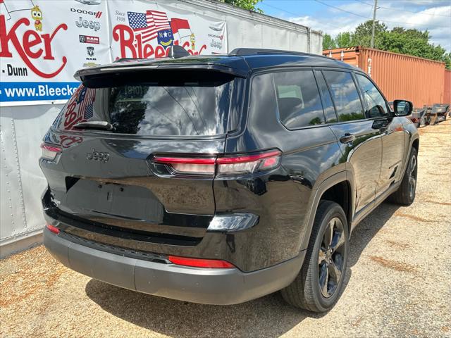 2022 Jeep Grand Cherokee L Altitude 4x2