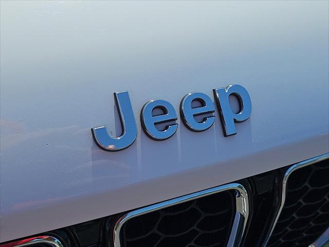 2023 Jeep Grand Cherokee Overland 4x4