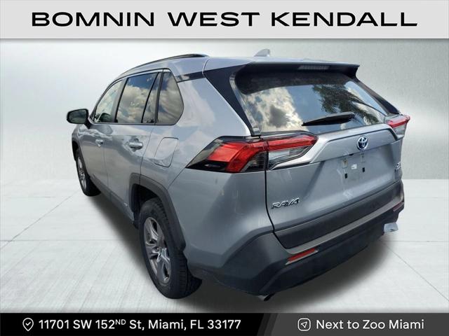 2024 Toyota RAV4 Hybrid XLE