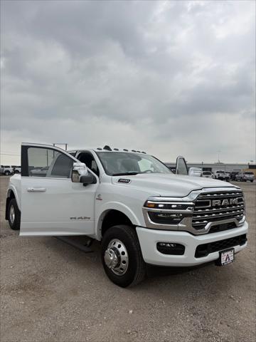 2025 RAM Ram 3500 RAM 3500 LIMITED LONGHORN CREW CAB 4X4 8 BOX