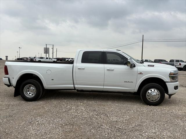 2025 RAM Ram 3500 RAM 3500 LIMITED LONGHORN CREW CAB 4X4 8 BOX